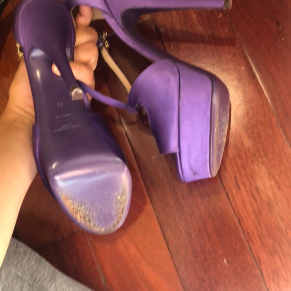 YSL heels - Picture 5 of 7